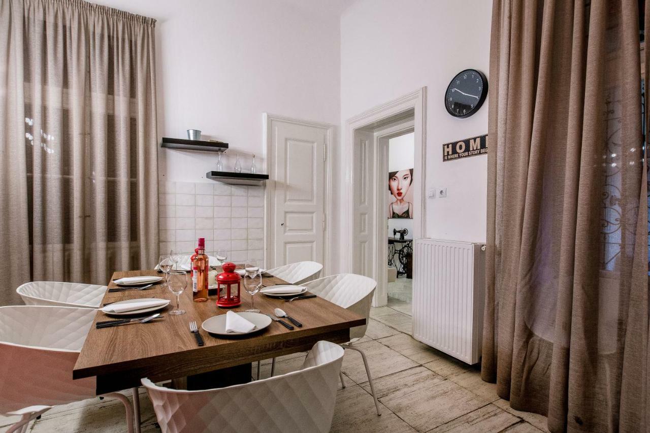 Apartamento Kz5 In Kazinczy Street Budapeste